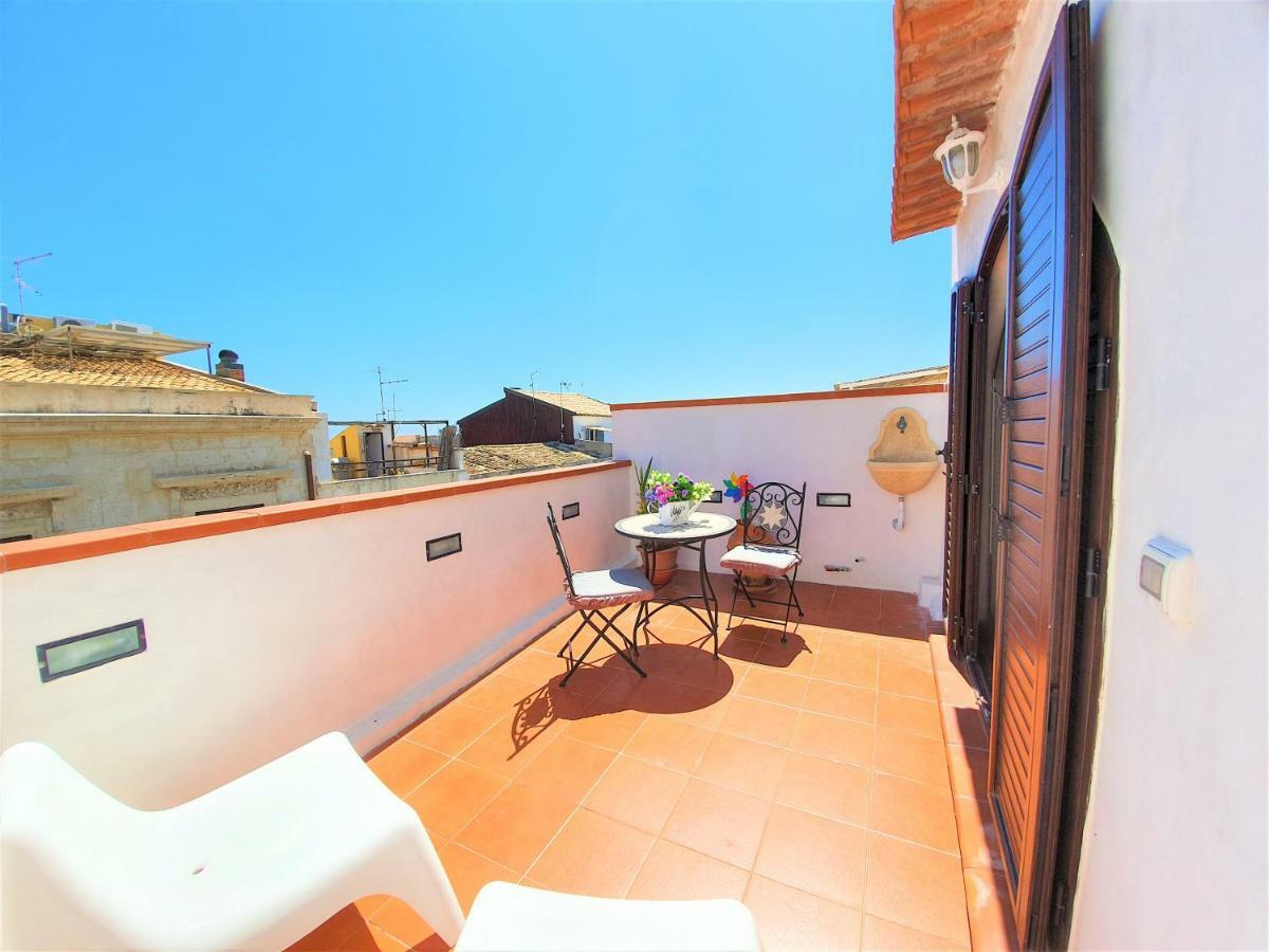 Una Terrazza Per Due Syracuse Buitenkant foto