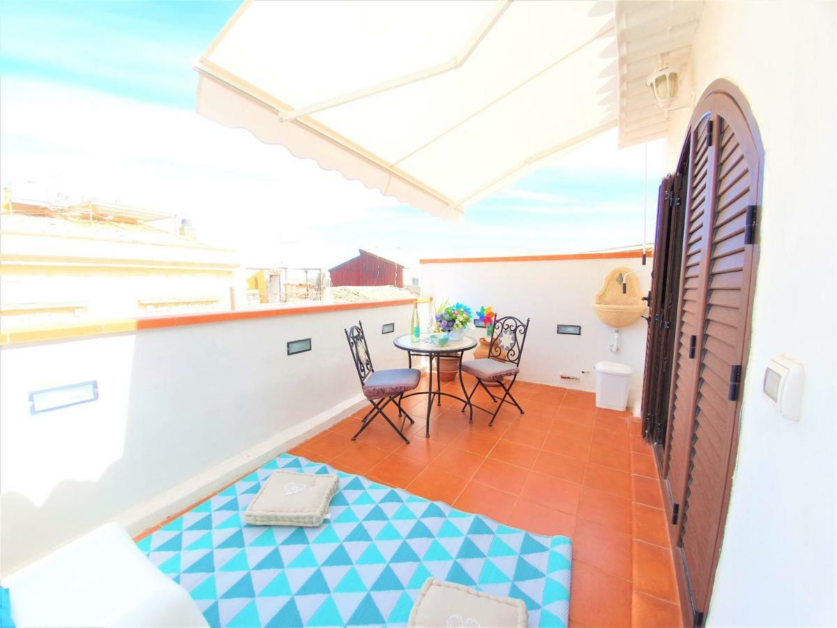 Una Terrazza Per Due Syracuse Buitenkant foto